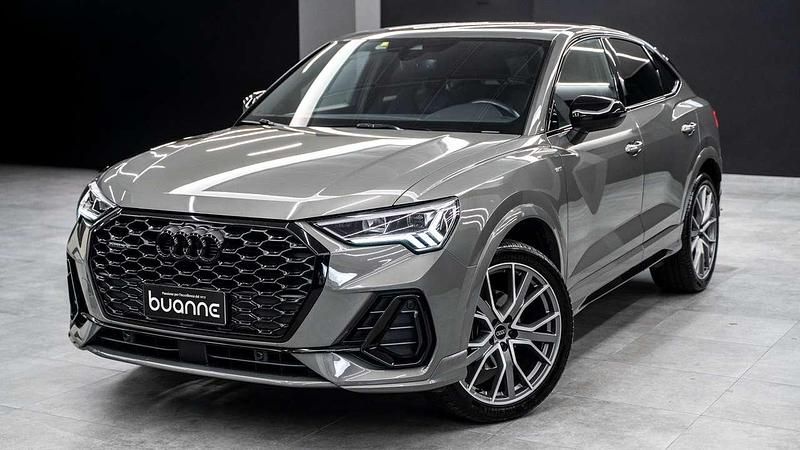 Grigio chronos perlato Usata 2022 Audi Q3 Sportback S-Line SUV | 37.899 € (Buon prezzo) - Immagine 1/4