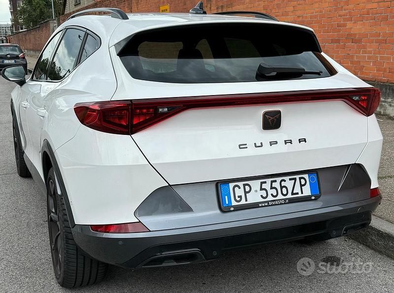 Usata Cupra Formentor 150 CV (110 kW) 2023 Bianco SUV