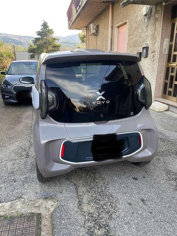 Usata XEV Yoyo 2024 Marrone Utilitaria