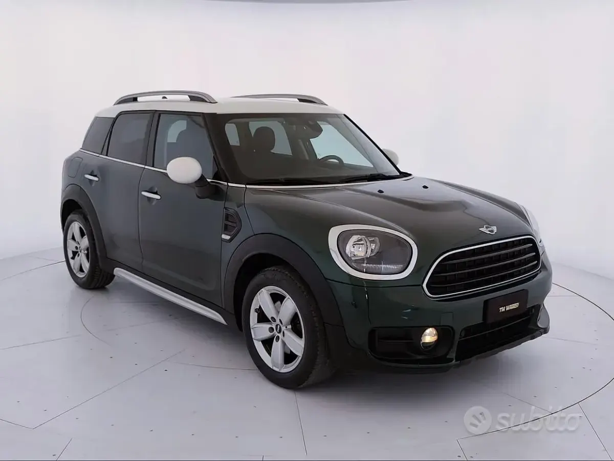 Usata Mini Cooper D Countryman 150 CV (110 kW) 2017 Verde SUV