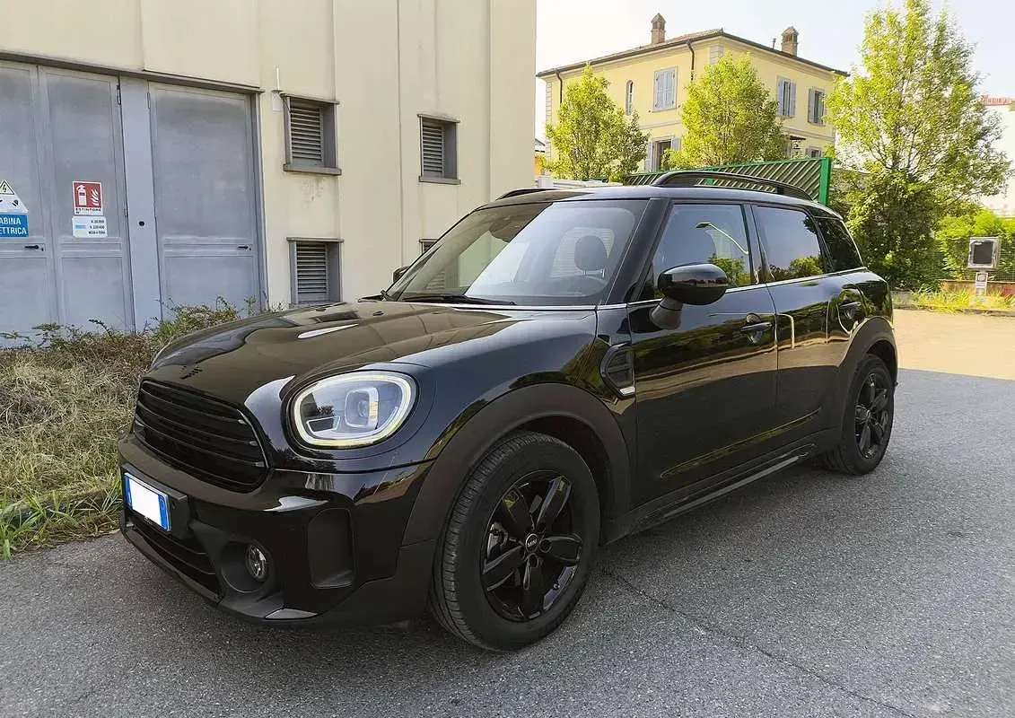 Usata Mini Cooper D Countryman Business 150 CV (110 kW) 2021 Nero SUV