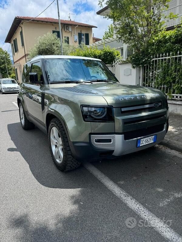Usata 2021 Land Rover Defender SUV | 51.000 € (Super prezzo) - Immagine 1/4
