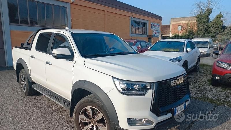Usata EVO Cross 4 136 CV (100 kW) 2024 Bianco Pick-up