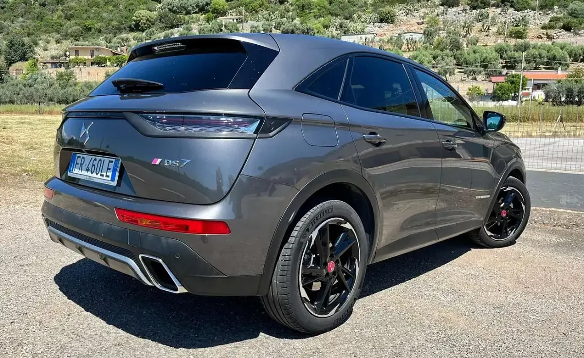 Usata DS Automobiles DS7 Crossback Performance 177 CV (130 kW) 2018 Grigio SUV