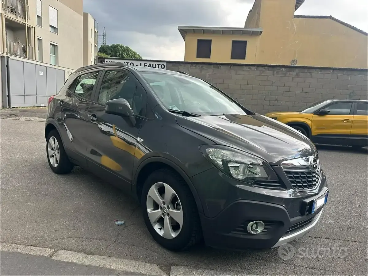 Usata Opel Mokka Cosmo 116 CV (85 kW) 2016 Grigio SUV