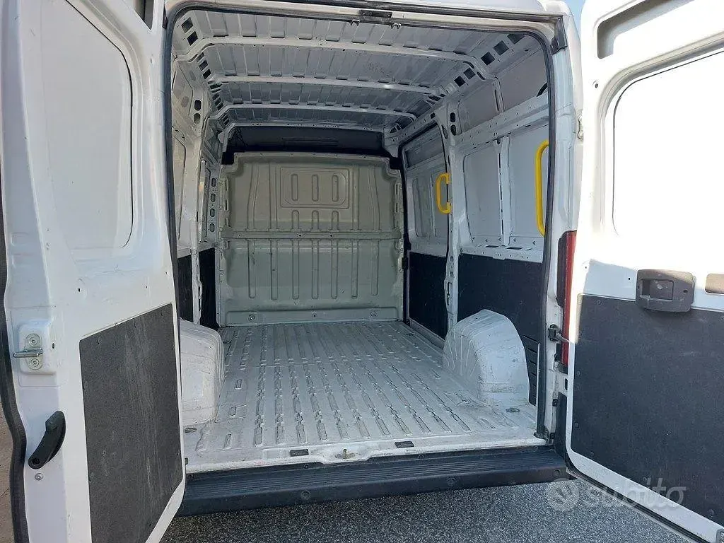 Usata Opel Movano S 140 CV (102 kW) 2023 Bianco Furgone