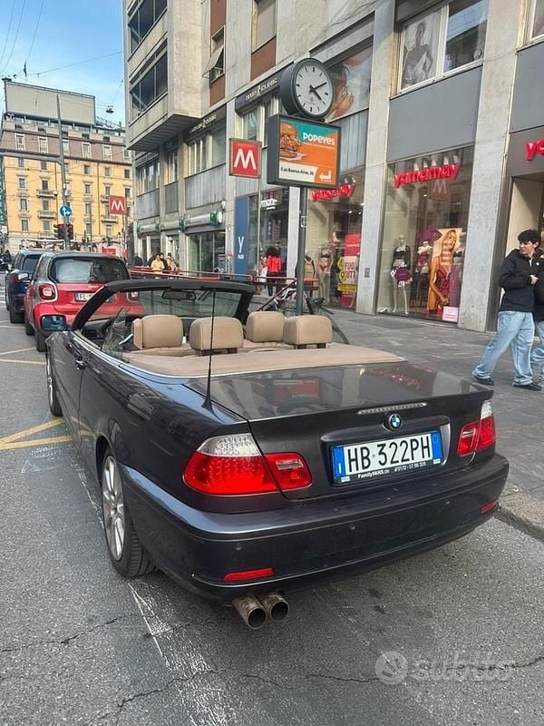 Usata BMW 318 Cabriolet Comfort Edition 150 CV (110 kW) 2006 Grigio Cabrio