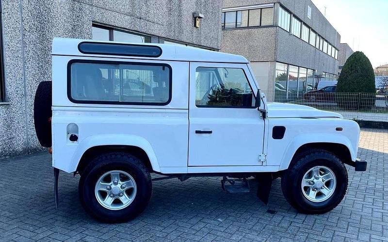 Occasion Land Rover Defender 122 ch (89 kW) 2013 Blanc SUV