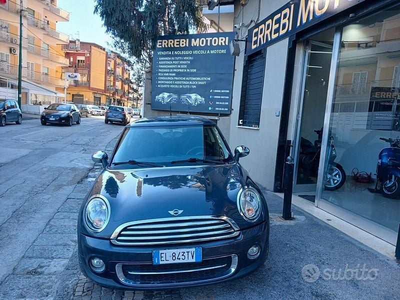 Usata Mini Cooper Coupé 111 CV (81 kW) 2012 Grigio Coupé