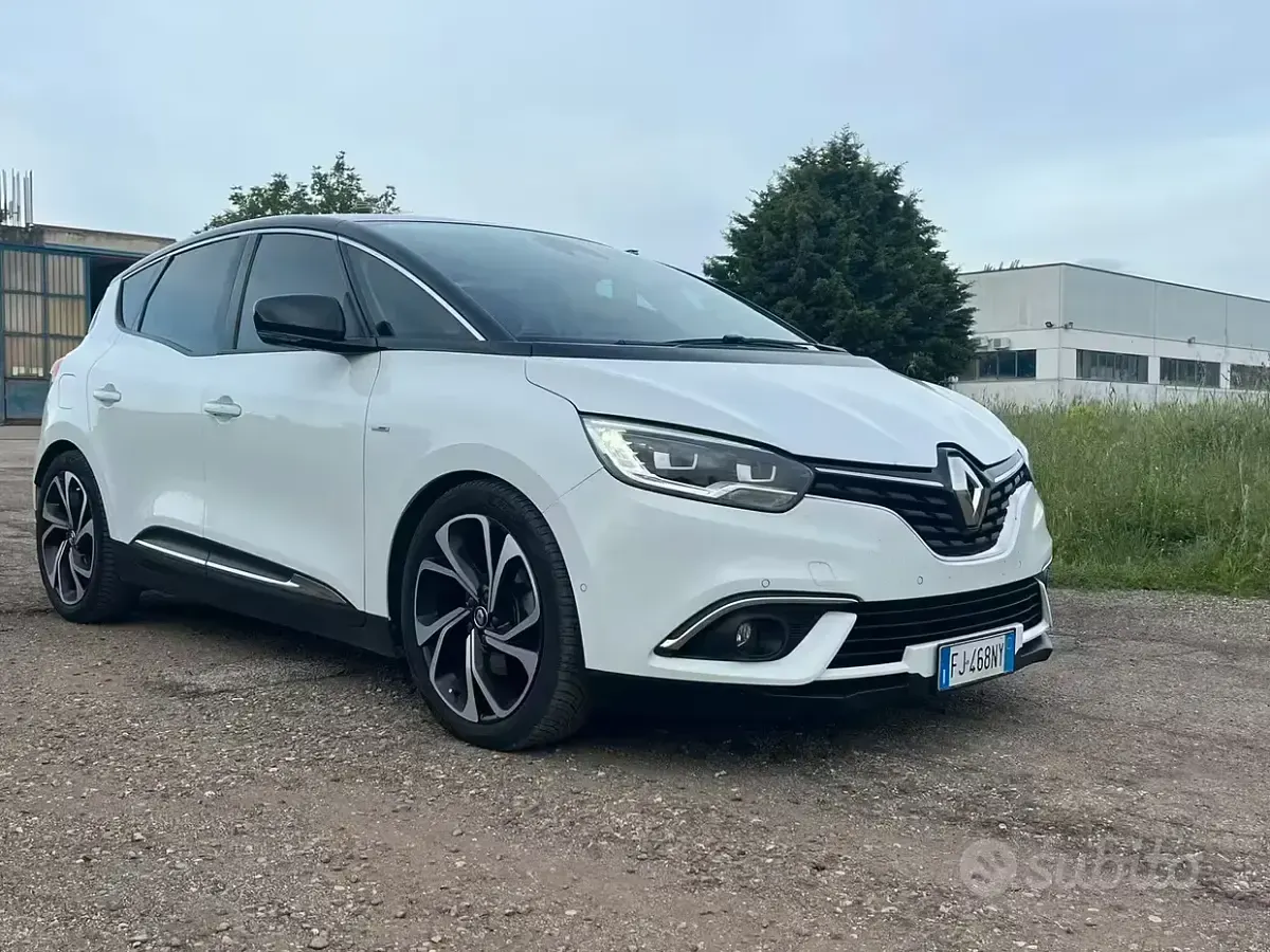 Usata Renault Scénic 160 CV (117 kW) 2017 Bianco Monovolume