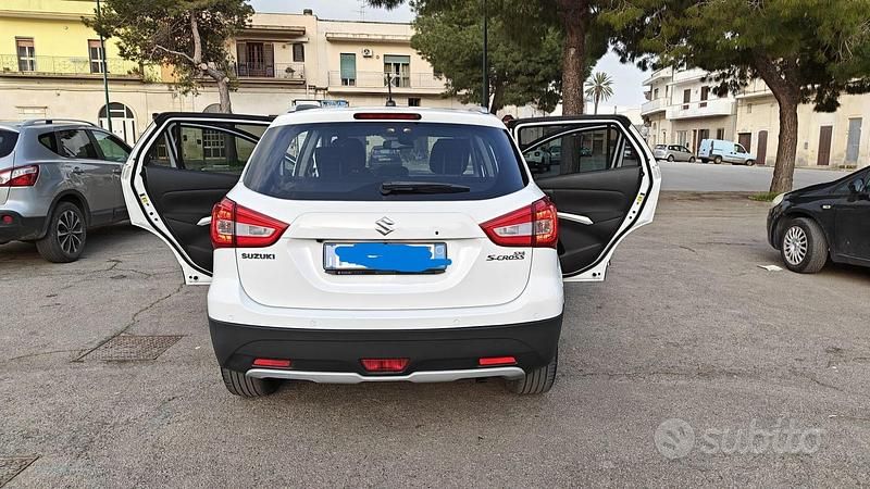 Usata Suzuki SX4 S-Cross 120 CV (88 kW) 2019 Bianco SUV