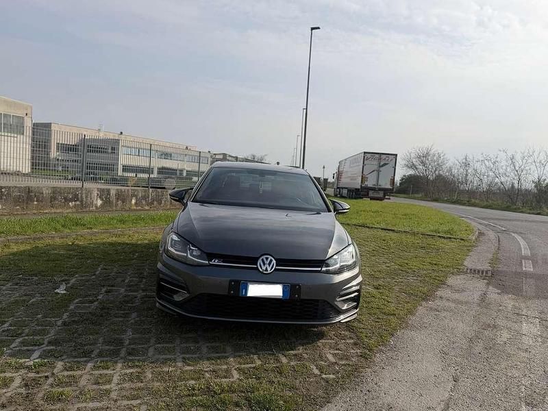 Usata VW Golf VII Sportline 150 CV (110 kW) 2019 Berlina