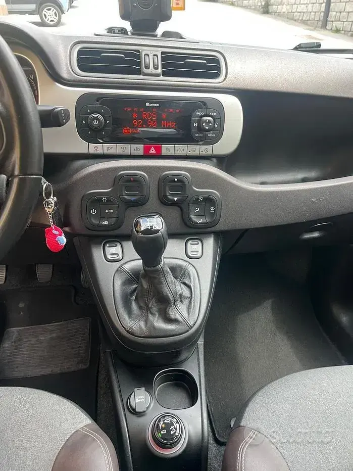 Usata Fiat Panda Cross Cross 95 CV (69 kW) 2017 Grigio Utilitaria