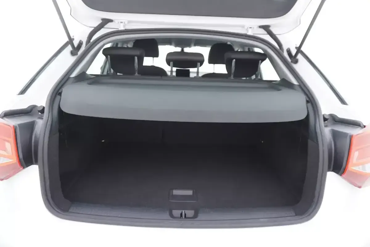 Usata Audi Q2 Business 150 CV (110 kW) 2020 Biancobianco SUV