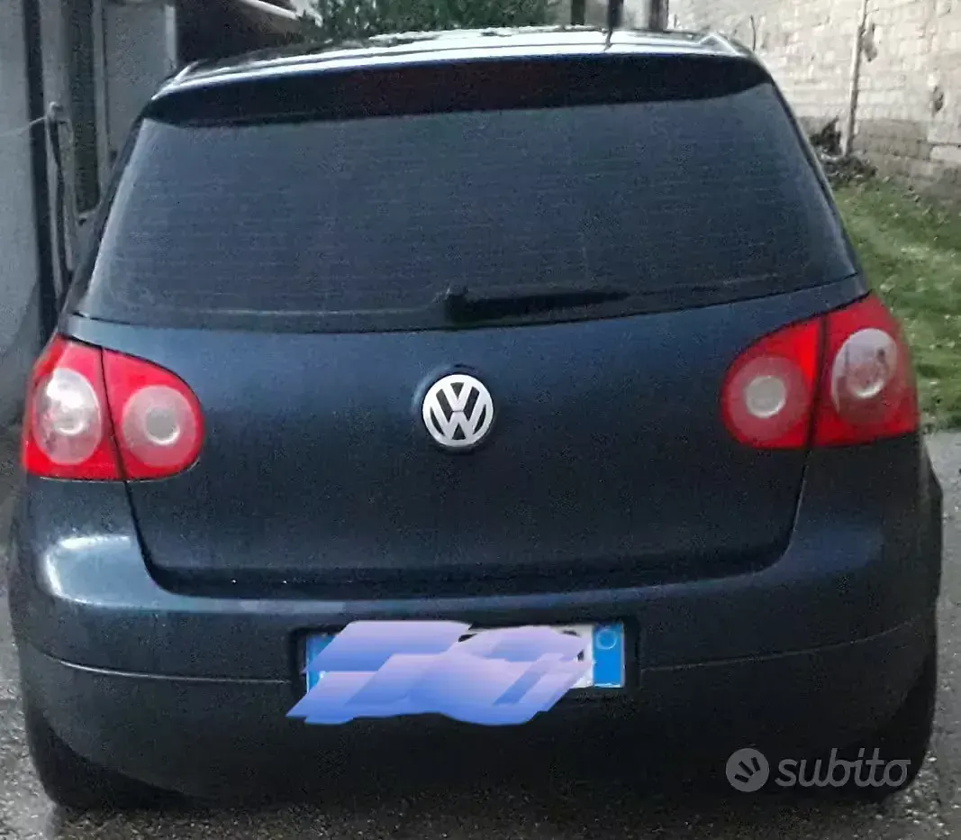 Usata VW Golf IV 105 CV (77 kW) 2004 Utilitaria