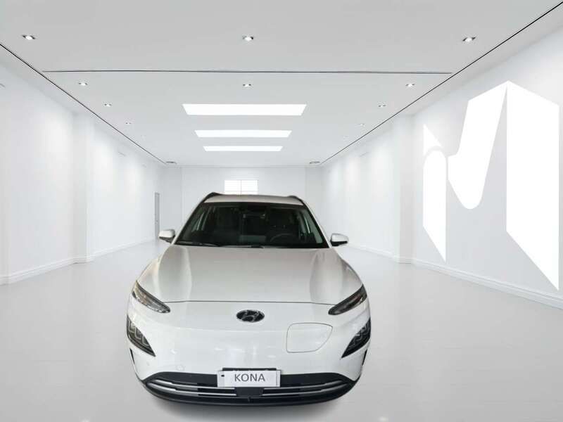 Usata Hyundai Kona 38 kW (53 CV) 2023 Bianco SUV