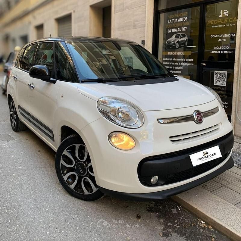 Bianco Usata 2016 Fiat 500L Business Monovolume | 7200 € (Ottimo prezzo) - Immagine 1/4