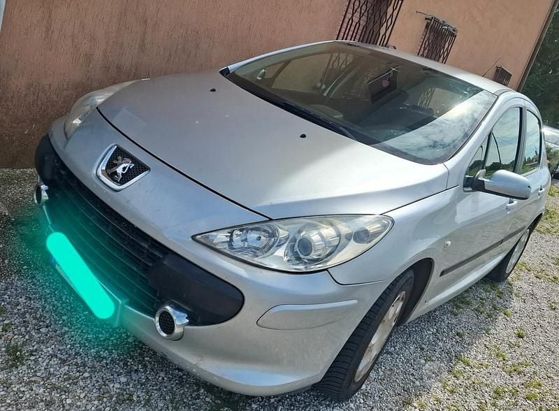 Usata Peugeot 307 88 CV (64 kW) 2007 Grigio Station wagon