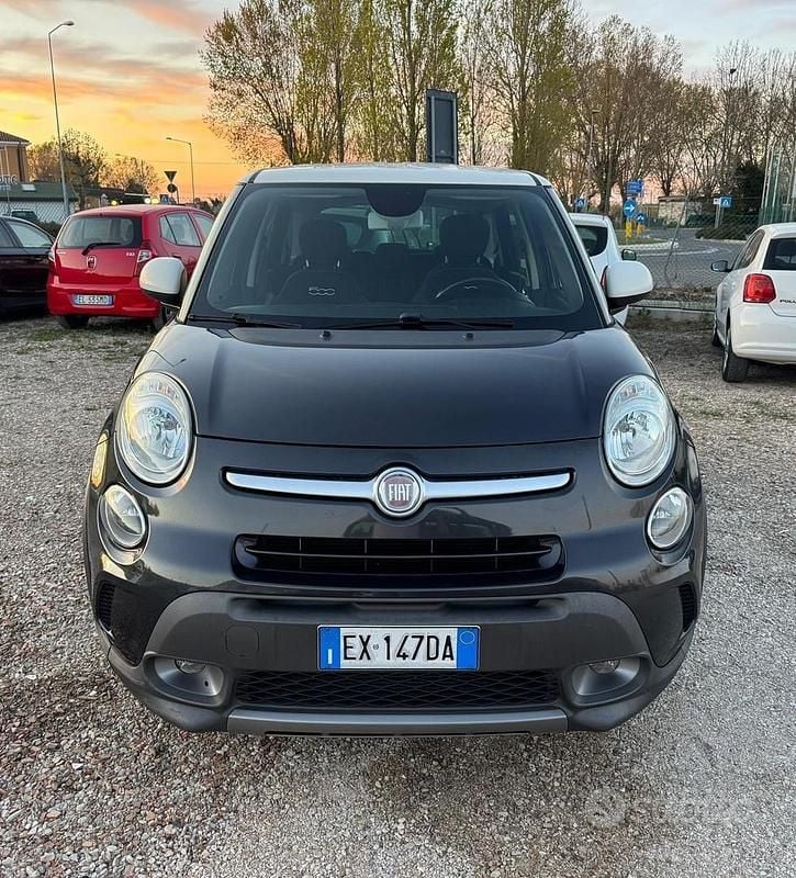 Usata Fiat 500L Trekking 85 CV (62 kW) 2014 Grigio Monovolume