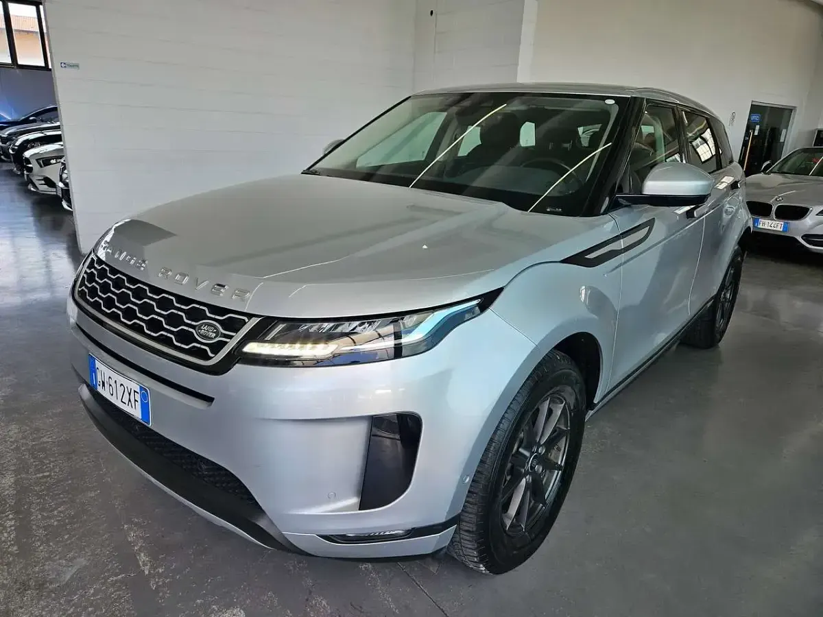 Usata Land Rover Range Rover evoque R-Dynamic 150 CV (110 kW) 2019 Argento SUV