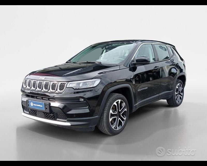 Nero met. Usata 2024 Jeep Compass Altitude SUV | 27.900 € (Buon prezzo) - Immagine 1/4