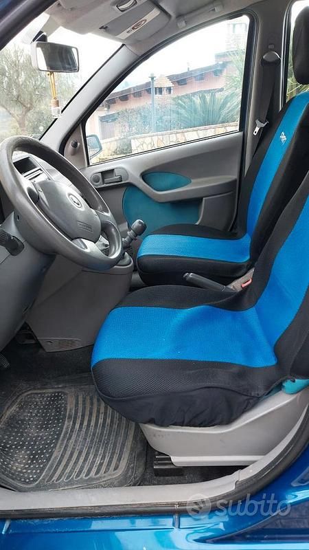 Usata Fiat Panda 2005 Blu Utilitaria
