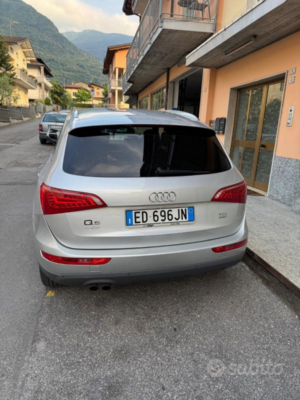 Usata Audi Q5 170 CV (125 kW) 2010 Grigio SUV