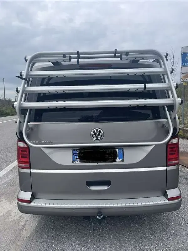 Usata VW Multivan Highline 150 CV (110 kW) 2019 Grigio Monovolume