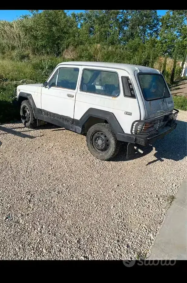 Usata Lada niva 75 CV (55 kW) 1990 SUV