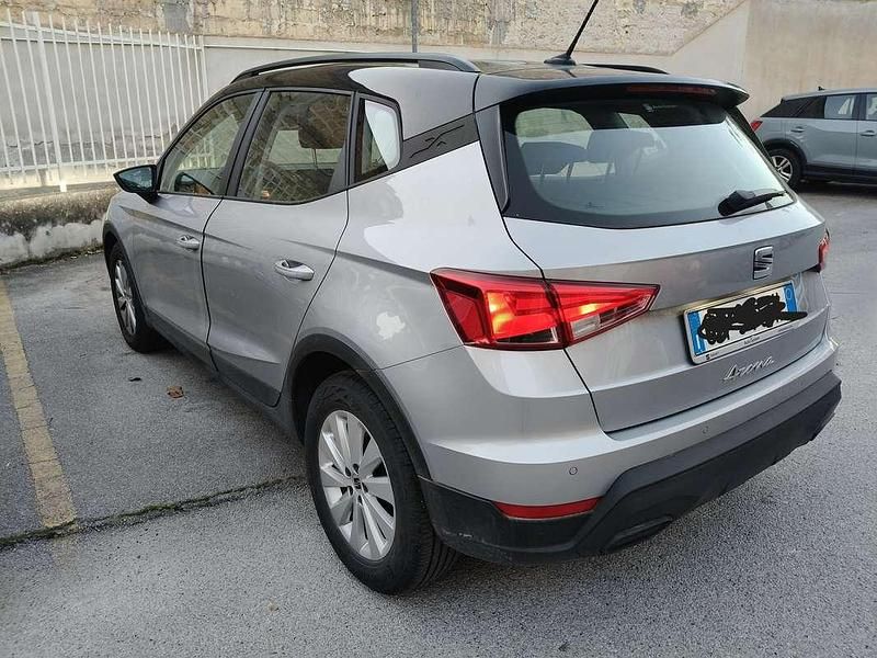 Usata Seat Arona Reference 95 CV (69 kW) 2023 Argento SUV
