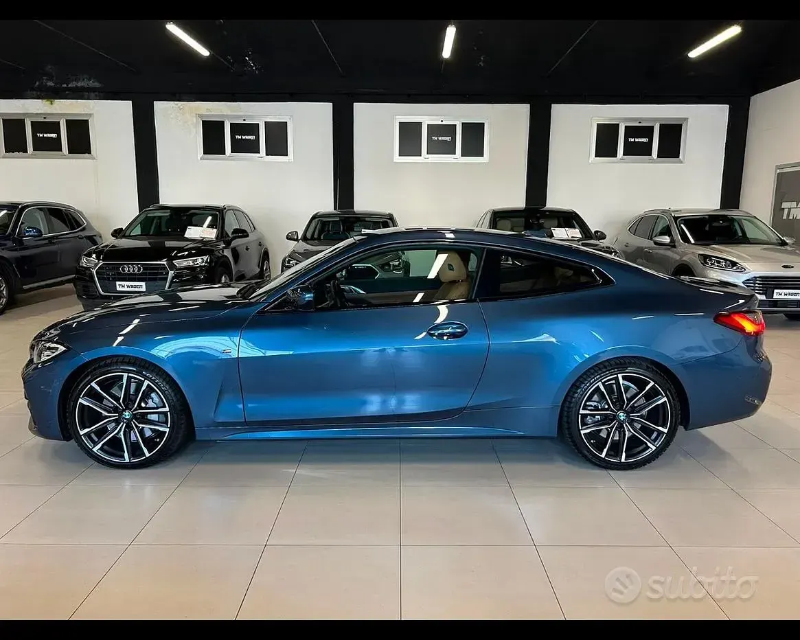 Usata BMW 430 Efficient Dynamics 286 CV (210 kW) 2023 Bluazzurro Coupé