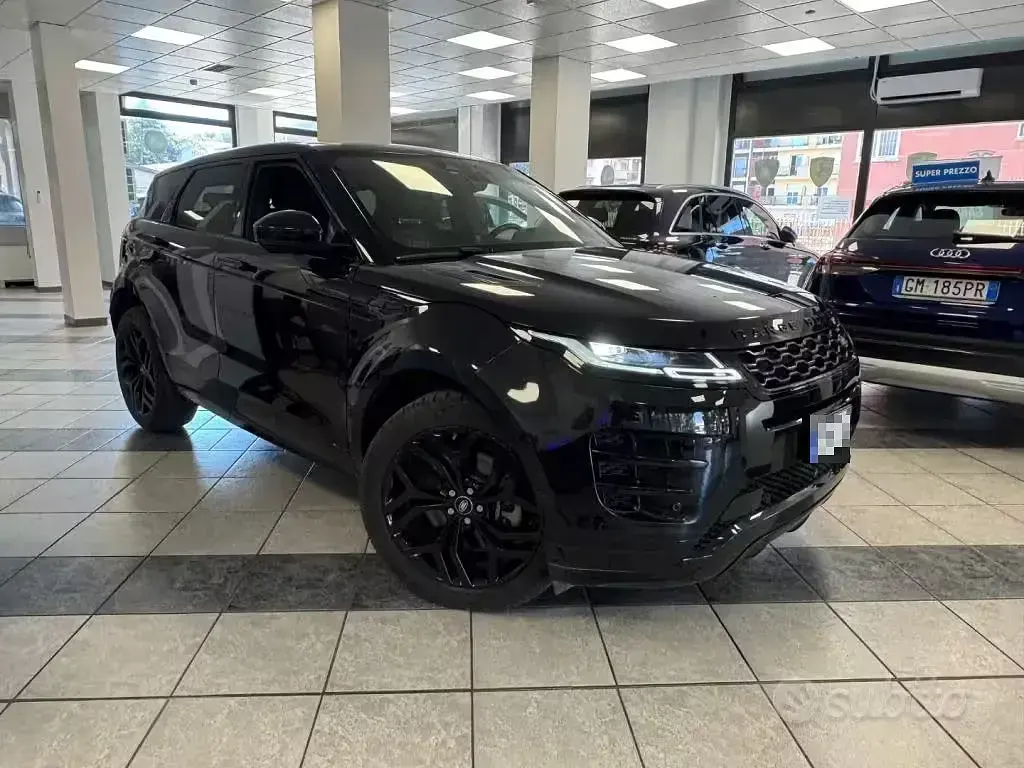 Usata Land Rover Range Rover evoque R-Dynamic 204 CV (150 kW) 2021 Nero SUV