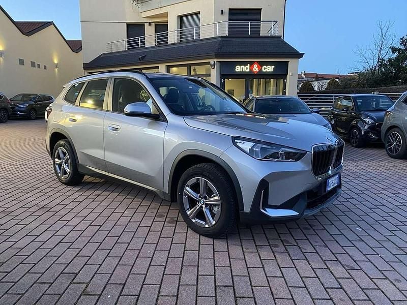 Usata BMW X1 136 CV (100 kW) 2024 Argento SUV