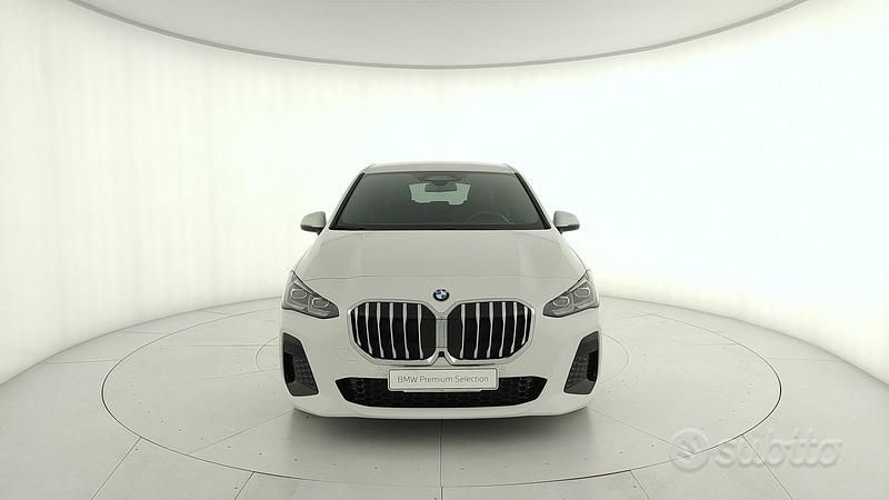 Usata BMW 218 Performance 2024 Bianco Station wagon