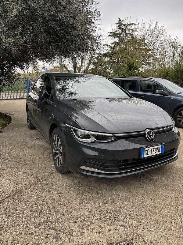Usata VW Golf VIII Style 150 CV (110 kW) 2021 Utilitaria