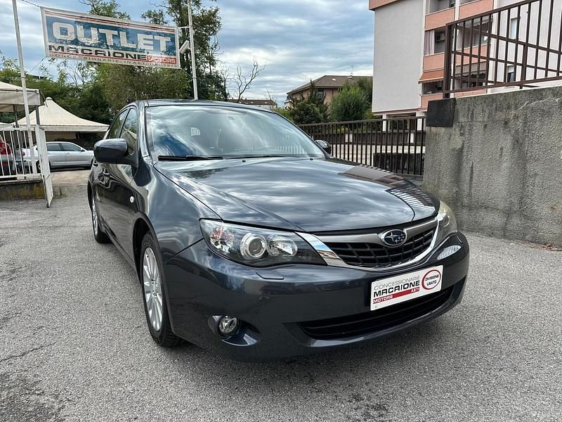 Usata Subaru Impreza 150 CV (110 kW) 2009 Grigio Berlina