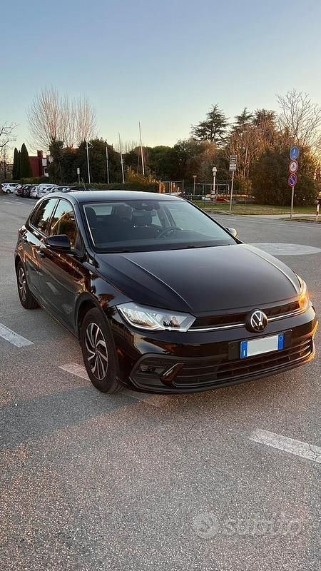 Usata VW Polo 2022 Nero Utilitaria