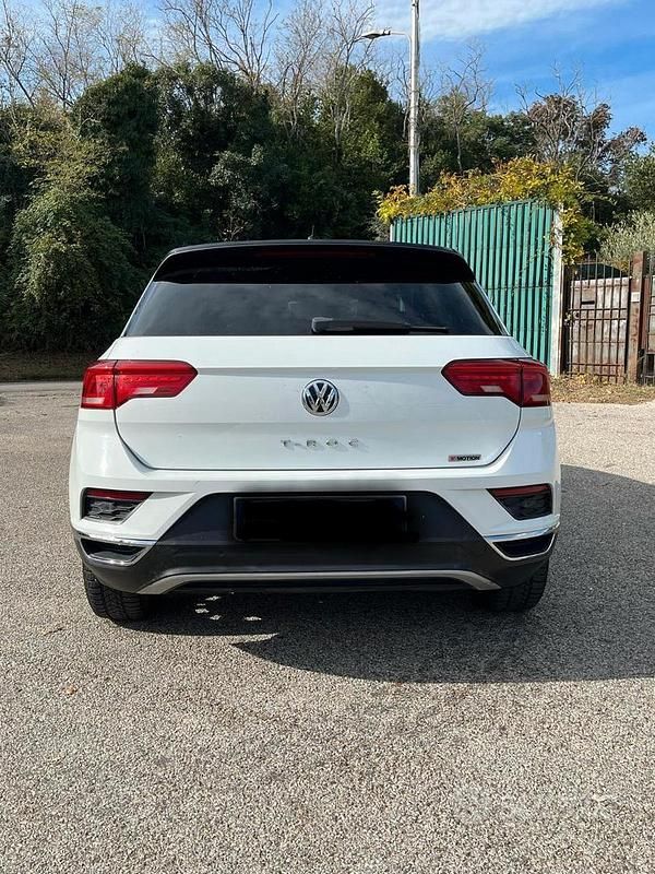 Usata VW T-Roc Advance 150 CV (110 kW) 2018 Bianco SUV