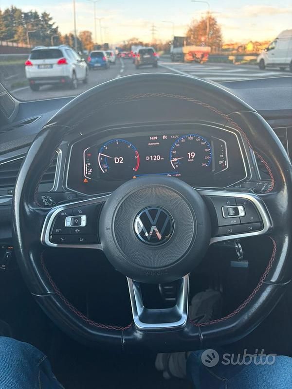 Usata VW T-Roc 150 CV (110 kW) 2021 Bianco SUV