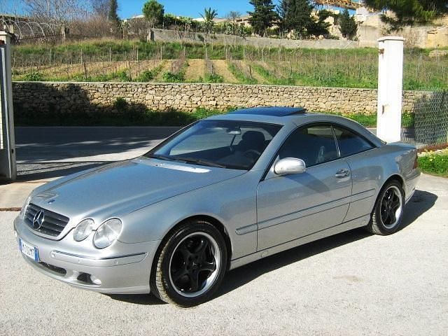 Usata Mercedes CL500 306 CV (225 kW) 2001 Argento Coupé
