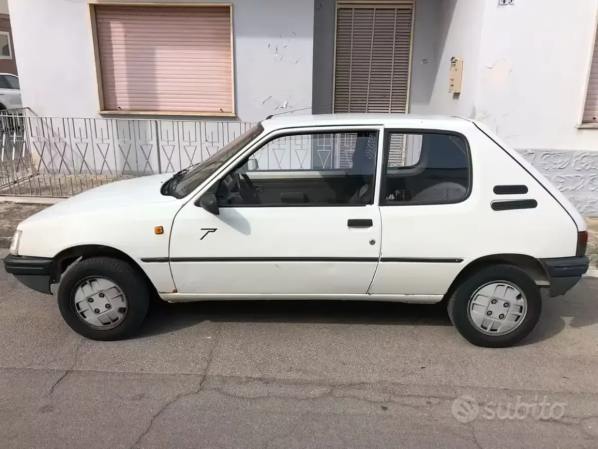 Usata Peugeot 205 1990 Bianco Utilitaria