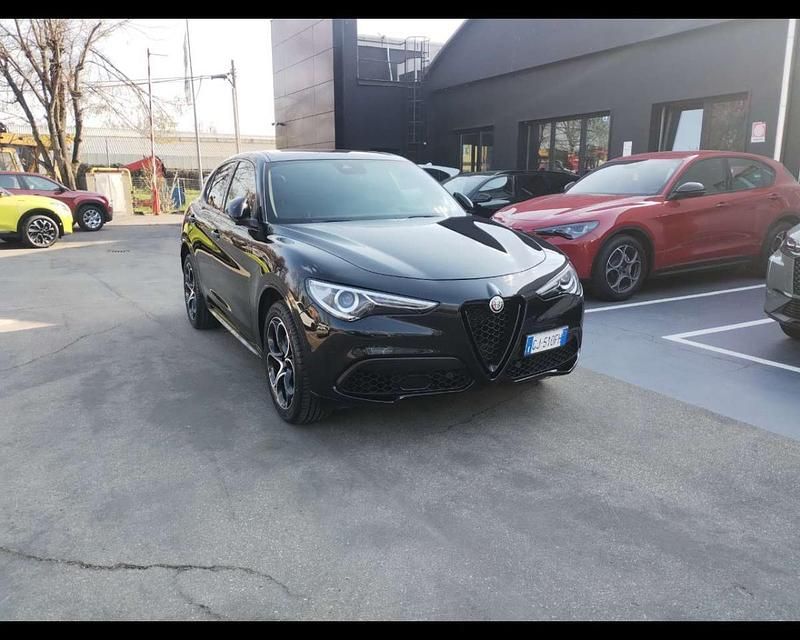 Usata Alfa Romeo Stelvio Veloce 280 CV (205 kW) 2022 Nero SUV