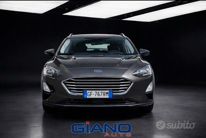 Usata Ford Focus Business Edition 120 CV (88 kW) 2021 Grigio Station wagon