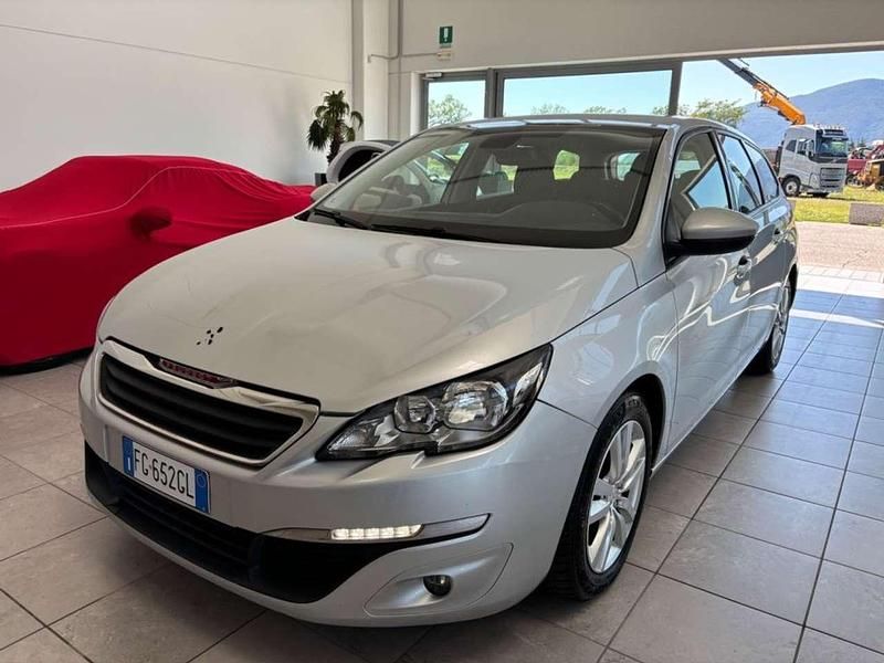 Grigio Usata 2016 Peugeot 308 Business-Line Station wagon | 7000 € (Buon prezzo) - Immagine 1/4