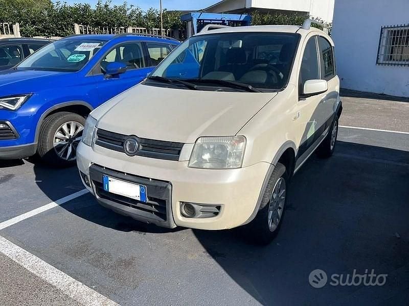 Usata Fiat Panda 4x4 60 CV (44 kW) 2009 Other Utilitaria