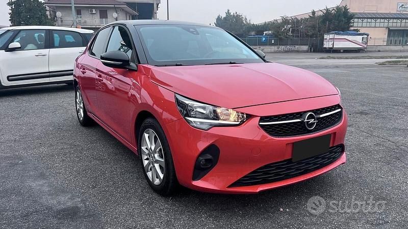 Usata Opel Corsa Edition 100 CV (73 kW) 2023 Arancione Berlina