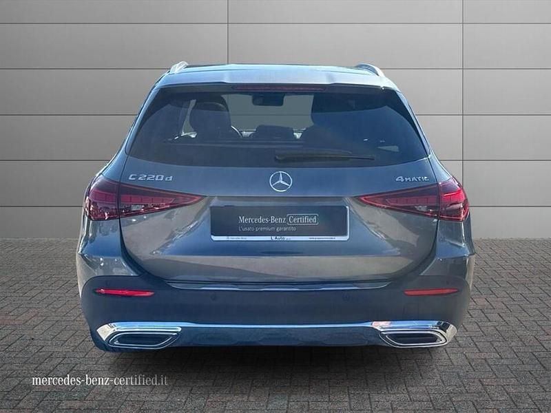 Usata Mercedes 220 Premium Plus 197 CV (144 kW) 2023 Grigio Station wagon