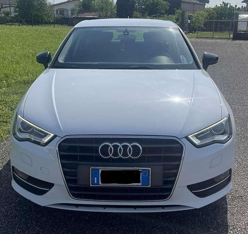 Usata Audi A3 Ambition 110 CV (80 kW) 2015 Berlina