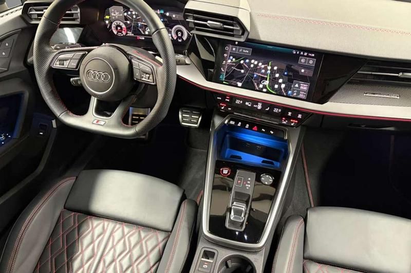 Usata Audi S3 Ambiente 333 CV (244 kW) 2024 Nero Berlina