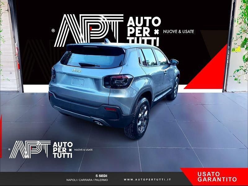 Nuova Jeep Avenger Longitude 101 CV (74 kW) 2025 Grigio SUV